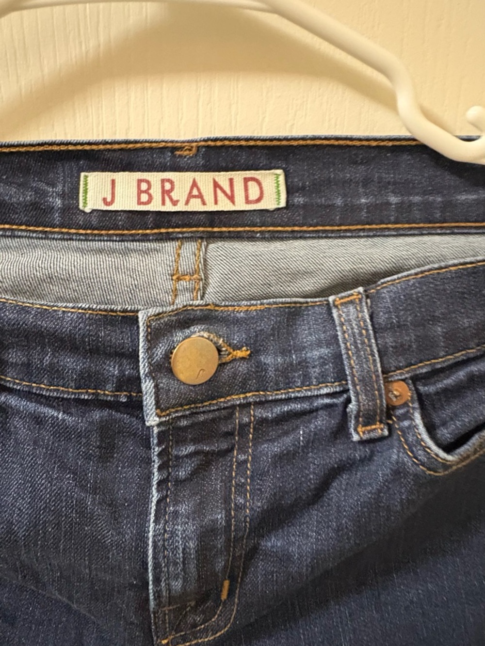 J Brand "Pure" Skinny Leg Jeans in Dark Wash Blue  | Size 29 - Picture 3 of 9